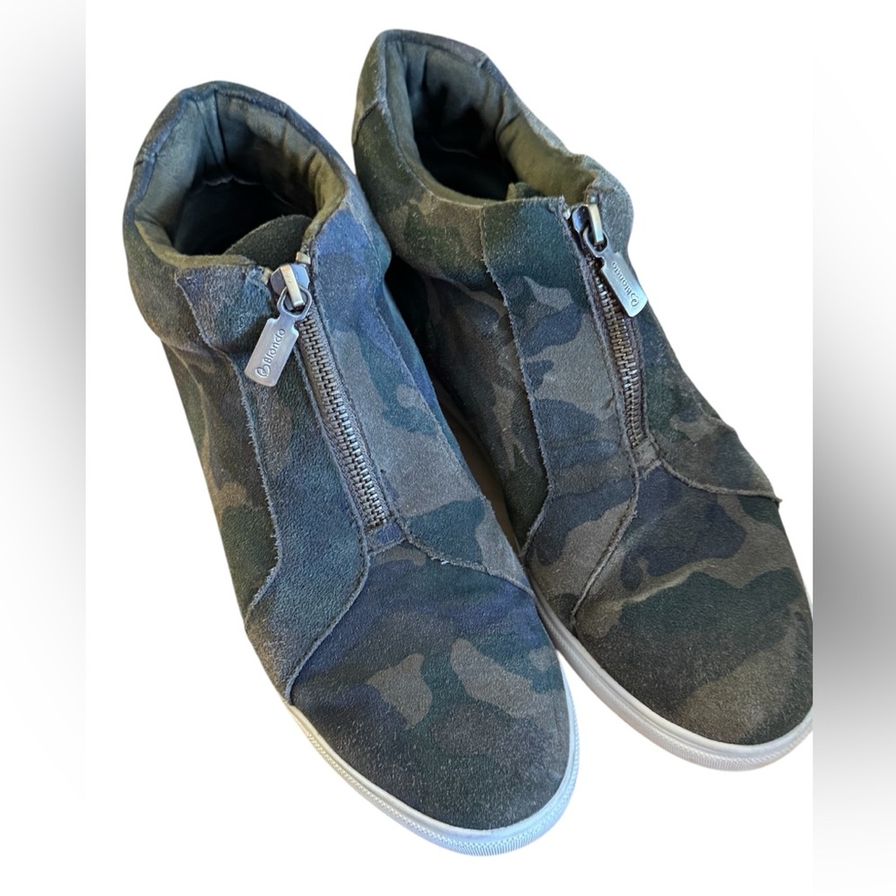 Blondo Glenda Waterproof Sneaker Bootie